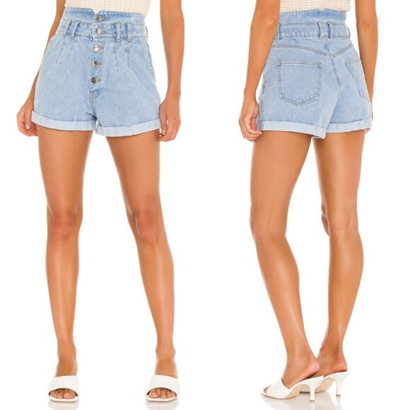 ASTR Davina Denim Short Medium Revolve - Picture 1 of 4